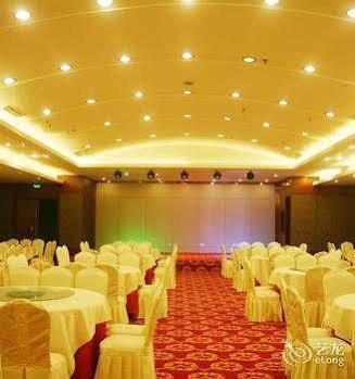 Wu Liang Ye Grand Hotel Chengdu Exteriör bild